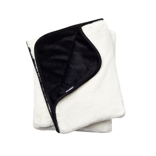 Fascinator Throw – Faux Fur